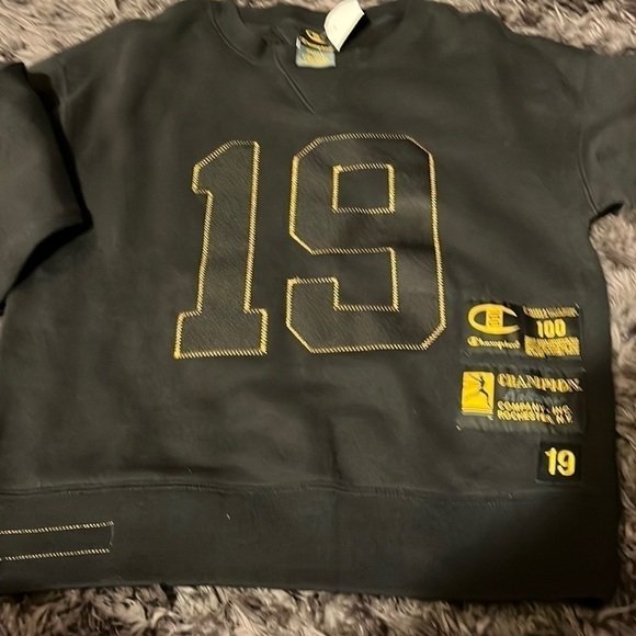 Champion 100 Century Knitwear Collection "19" Algodon Stitched Sweater Men Small - Picture 1 of 6